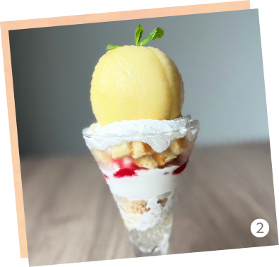 フルーツパフェ